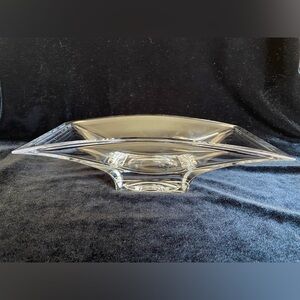 NAMBE’ Planar Crystal Clear Bowl by Karim Rashid  5105 Medium. 9"×5"×2.5"